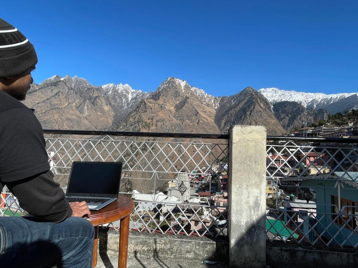 Odyssey Stays Joshimath Джошимат Экстерьер фото